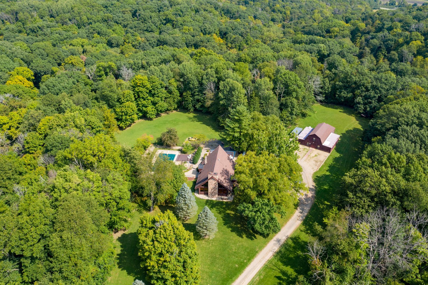 7576 Log Cabin Road Putnam, IL 61560 - Photo 6 of 56