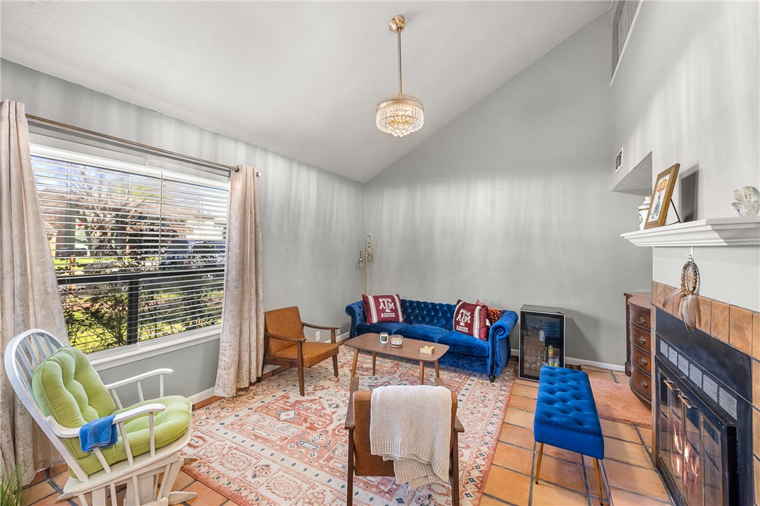 917 Navidad Street Bryan, TX 77801 - Photo 7 of 17