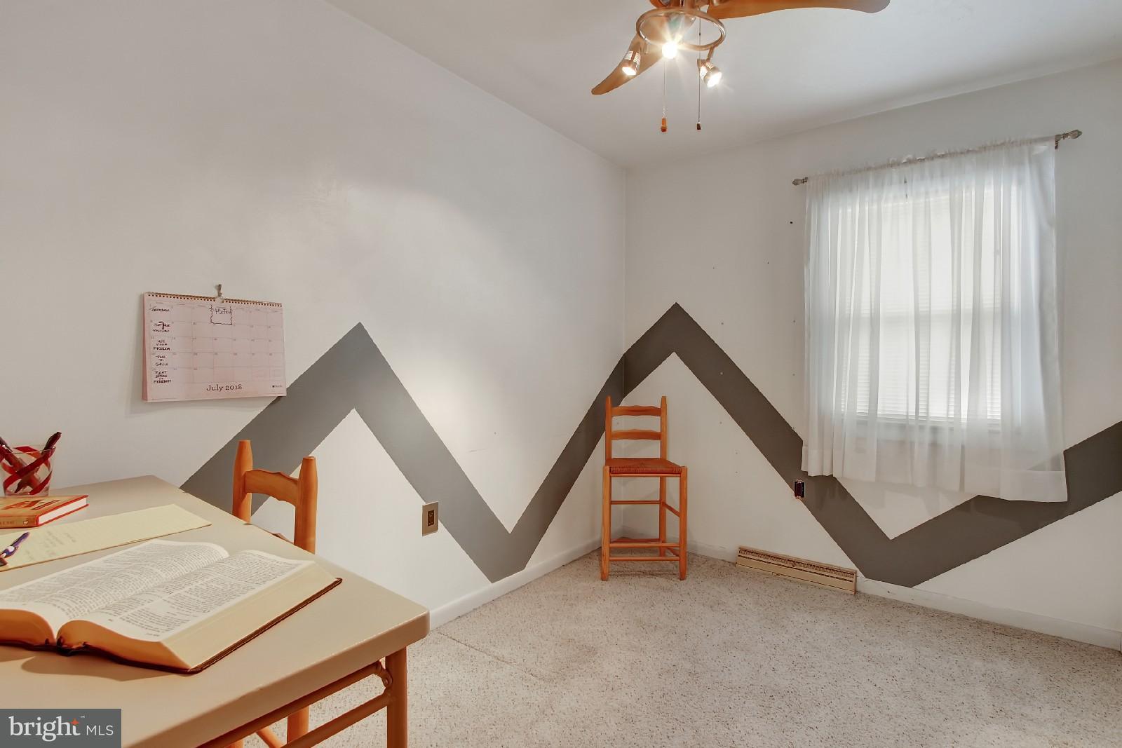 602 Fulton Street Hanover, PA 17331 - Photo 16 of 23 3rd Bedroom