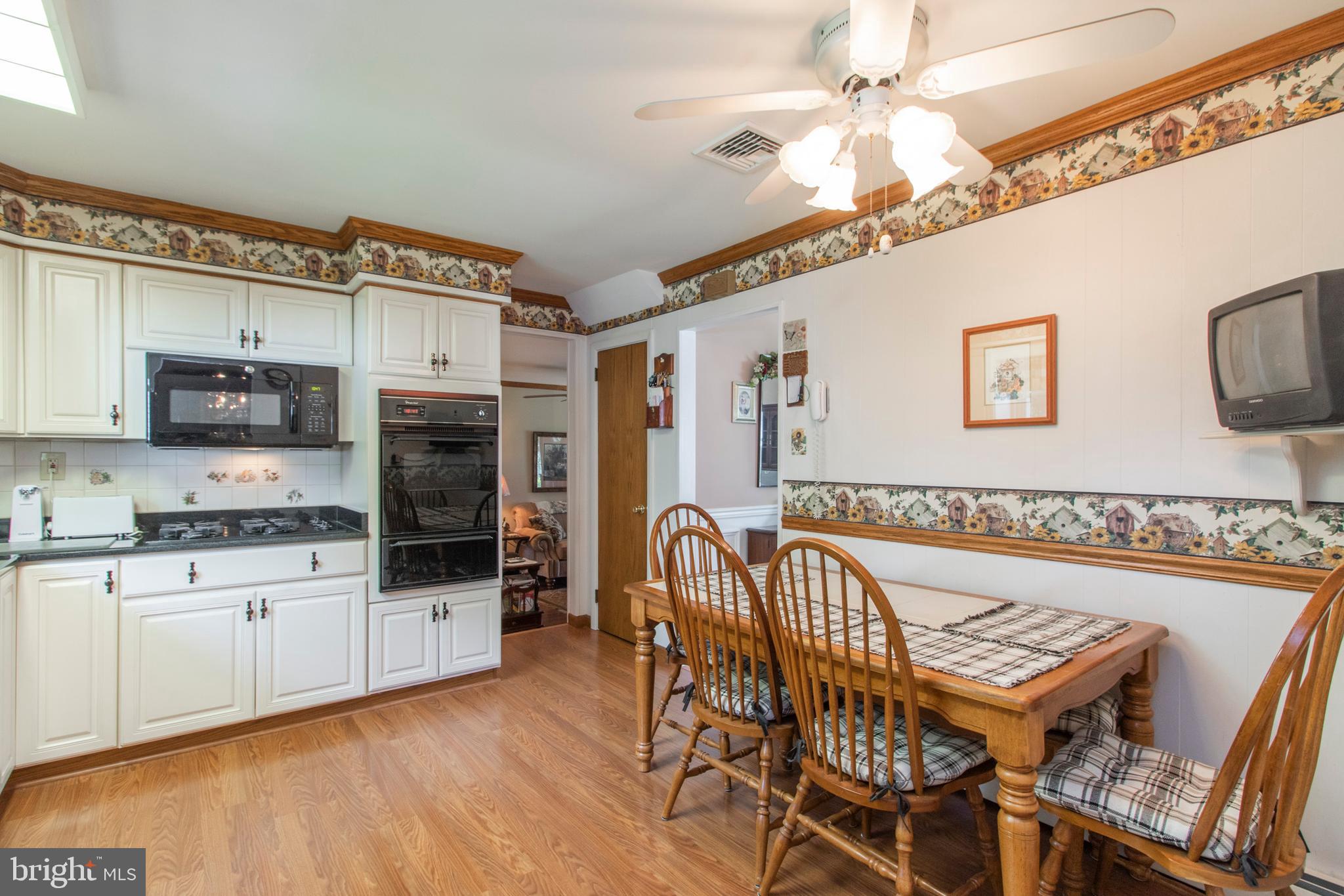 716 Longstreth Road Warminster, PA 18974 - Photo 13 of 42 Gallery Image 13