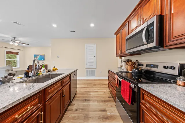 $370,000 | 230 Wheat Drive, Crestview, FL 32536