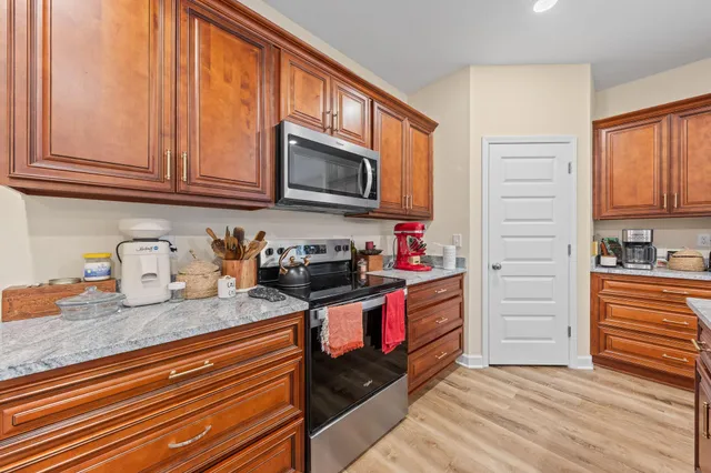 $370,000 | 230 Wheat Drive, Crestview, FL 32536