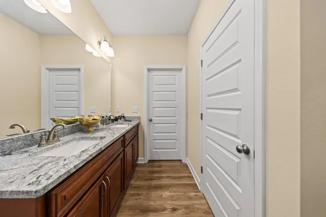 $370,000 | 230 Wheat Drive, Crestview, FL 32536