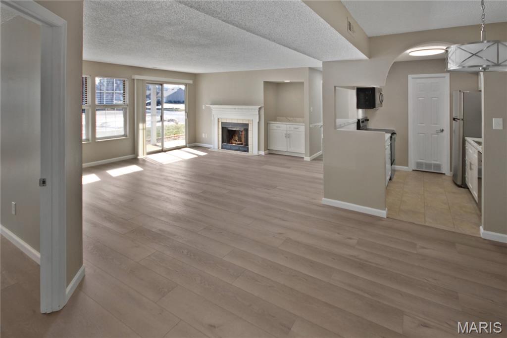 315 Shirley Ridge Drive St. Charles, MO 63304 - Photo 4 of 23