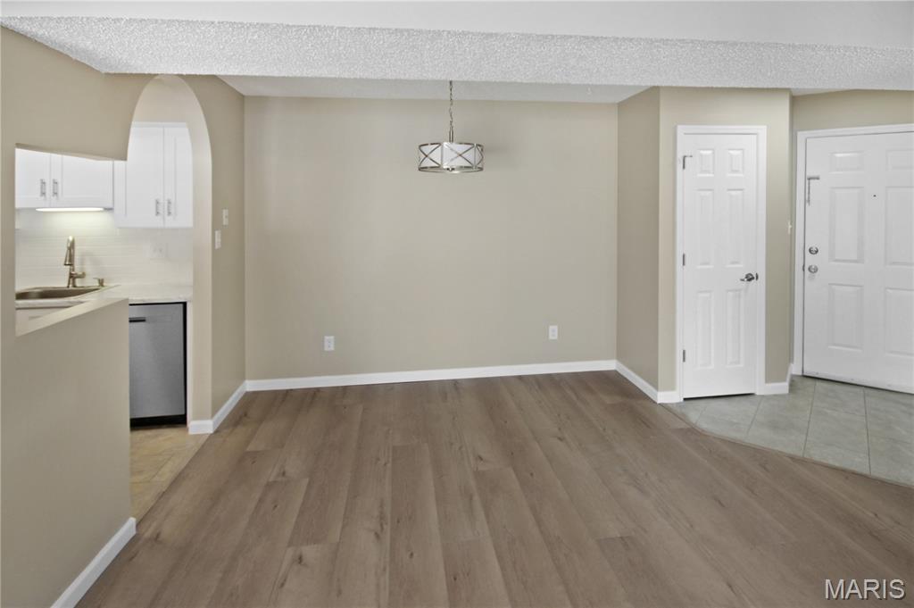 315 Shirley Ridge Drive St. Charles, MO 63304 - Photo 7 of 23