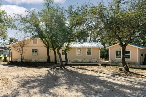 $600,000 | 2058 Montell Road, Wimberley, TX 78676