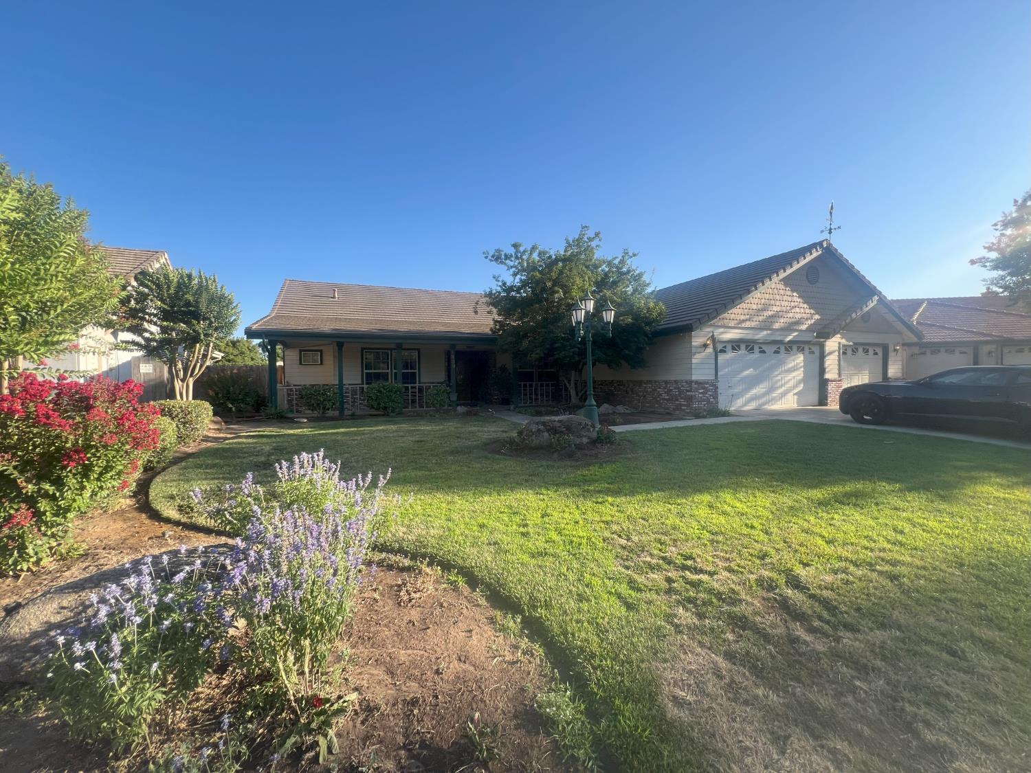 1339 East Feemster Ave