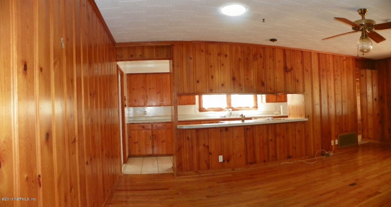 2516 Holly Point Road East Orange Park, FL 32073 - Photo 3 of 8 Kitchen Pass Thru