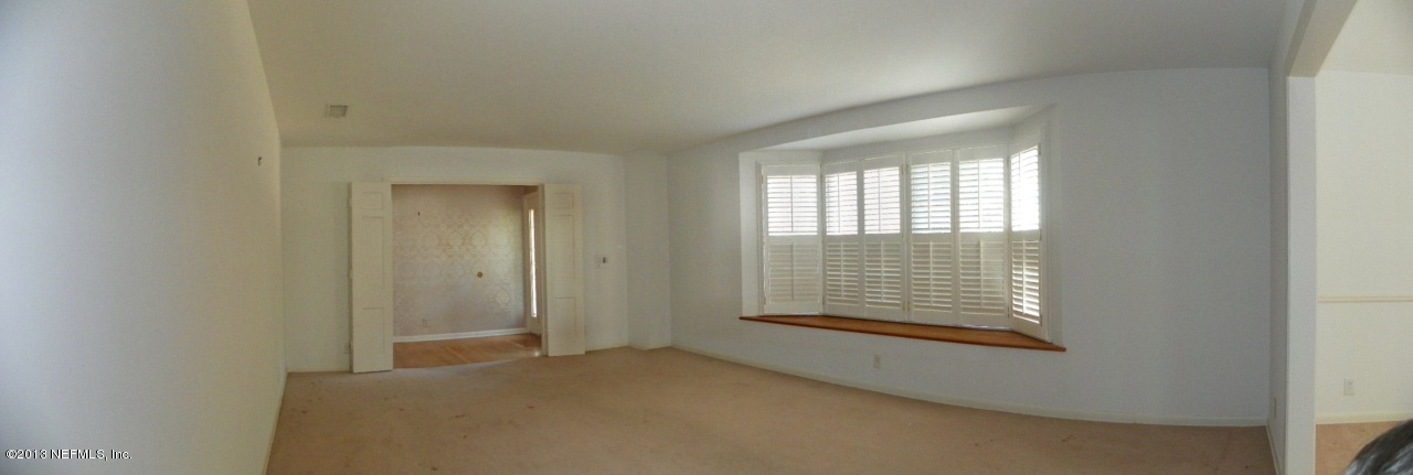 2516 Holly Point Road East Orange Park, FL 32073 - Photo 7 of 8 Living Room