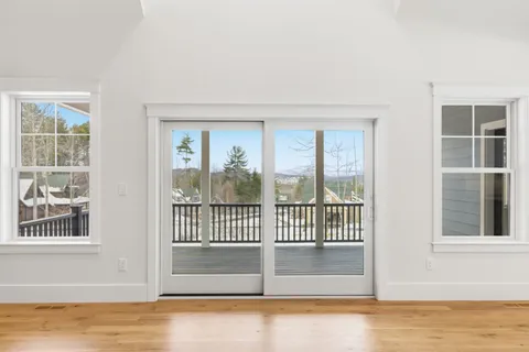 $1,395,000 | 8 Deadreckoning Point, Laconia, NH 03246