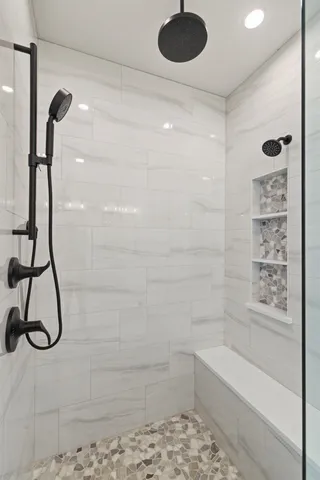 $1,395,000 | 8 Deadreckoning Point, Laconia, NH 03246