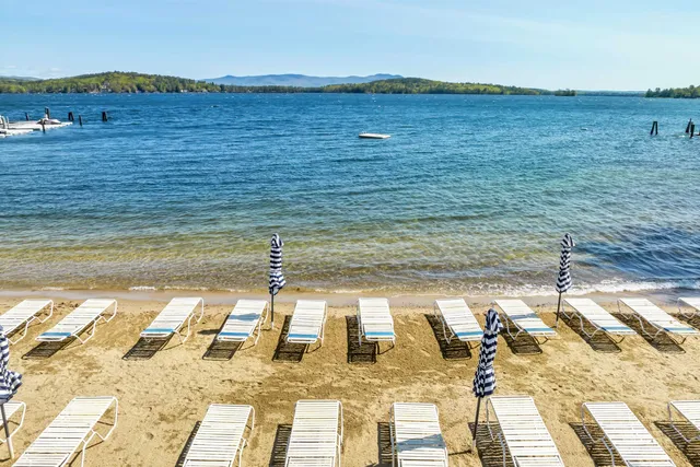 $1,395,000 | 8 Deadreckoning Point, Laconia, NH 03246