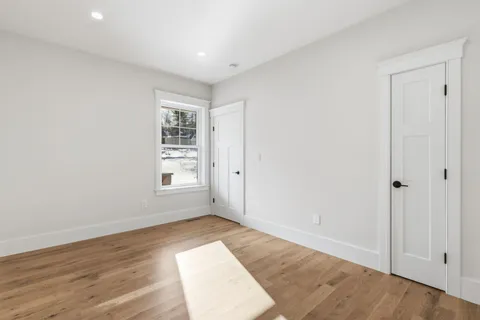 $1,395,000 | 8 Deadreckoning Point, Laconia, NH 03246