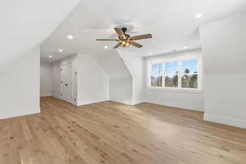 $1,395,000 | 8 Deadreckoning Point, Laconia, NH 03246