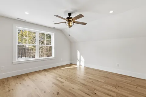 $1,395,000 | 8 Deadreckoning Point, Laconia, NH 03246