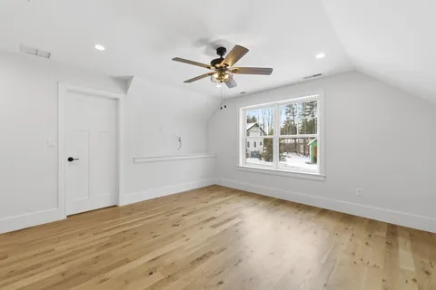 $1,395,000 | 8 Deadreckoning Point, Laconia, NH 03246