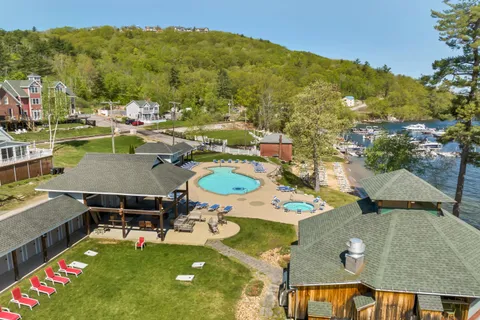 $1,395,000 | 8 Deadreckoning Point, Laconia, NH 03246