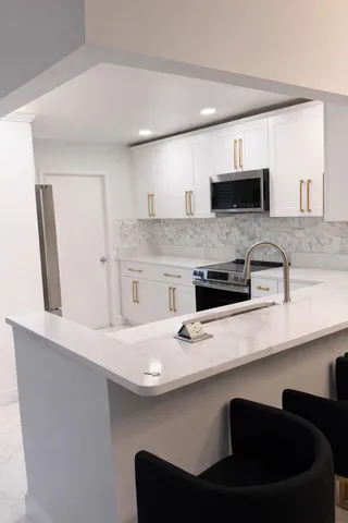 $6,500 | 9940 Liberty Road, Boca Raton, FL 33434