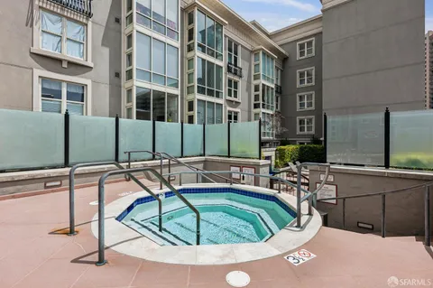 $695,000 | 1483 Sutter Street, Unit 710, San Francisco, CA 94109