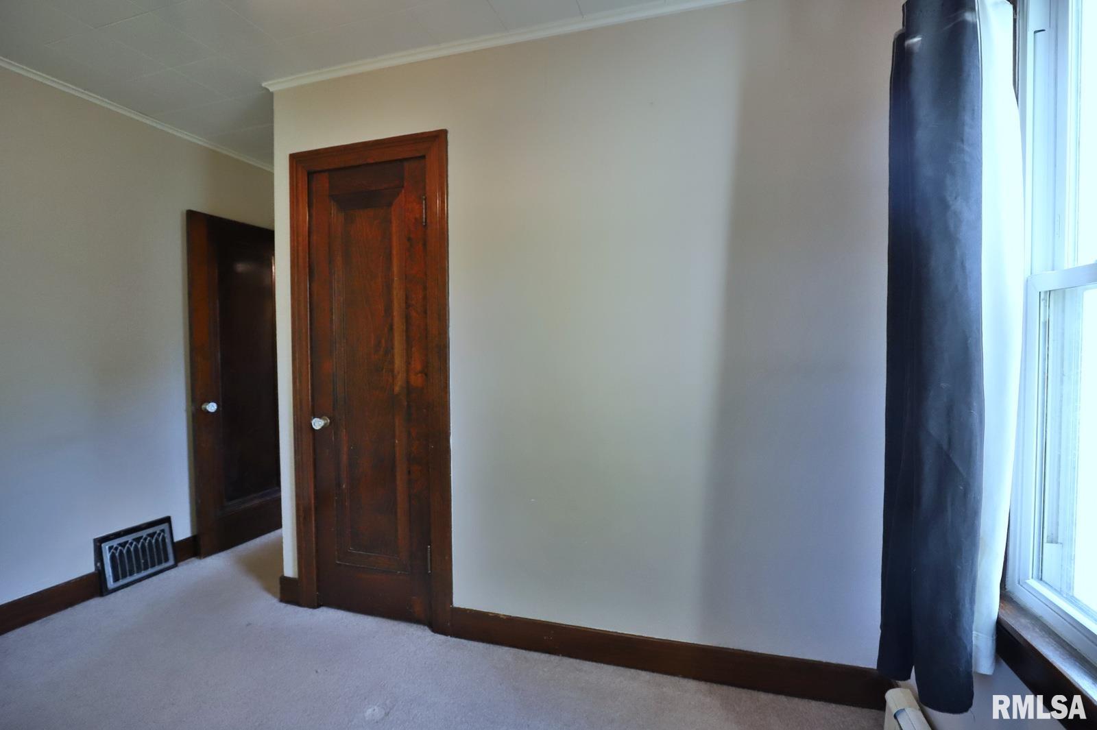 2433 South 11th Street Springfield, IL 62703 - Photo 22 of 72