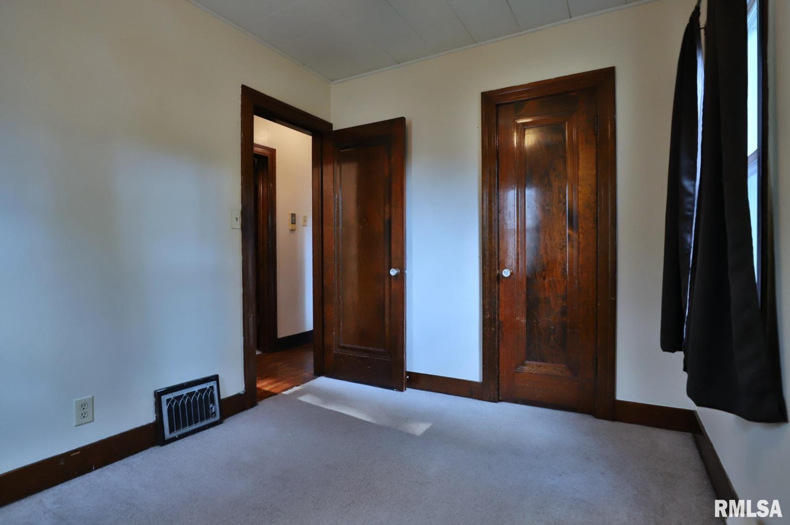2433 South 11th Street Springfield, IL 62703 - Photo 28 of 72