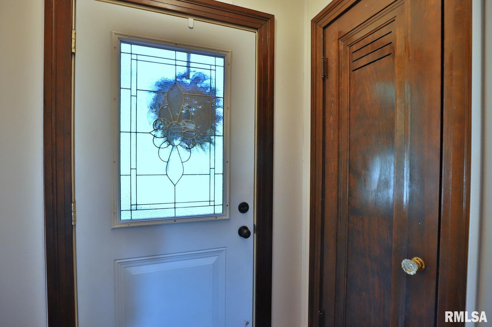 2433 South 11th Street Springfield, IL 62703 - Photo 9 of 72