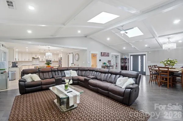 $650,000 | 14010 Mareshead Lane, Matthews, NC 28105