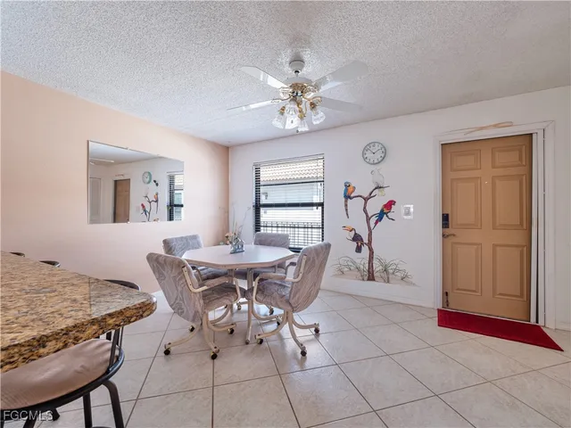 $279,000 | 4218 Southeast 20th Place, Unit D5, Cape Coral, FL 33904