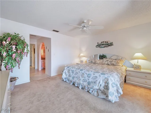 $279,000 | 4218 Southeast 20th Place, Unit D5, Cape Coral, FL 33904