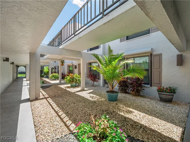 $279,000 | 4218 Southeast 20th Place, Unit D5, Cape Coral, FL 33904