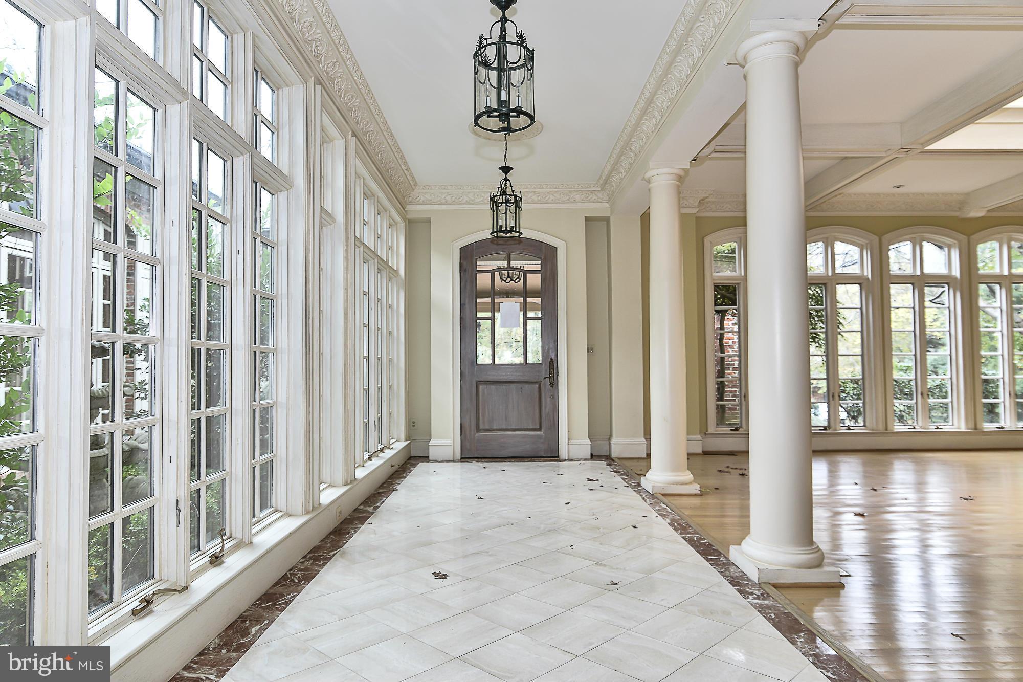 1132 Chain Bridge Road McLean, VA 22101 - Photo 5 of 30 Interior (General)