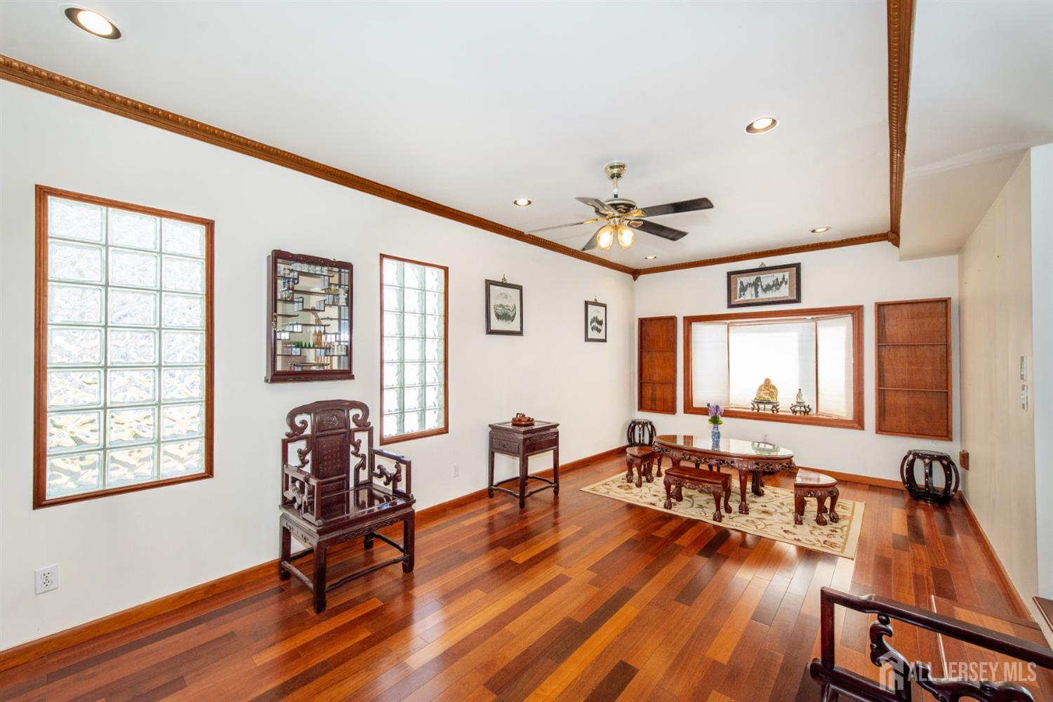 8 Amara Court Old Bridge, NJ 08857 - Photo 2 of 25