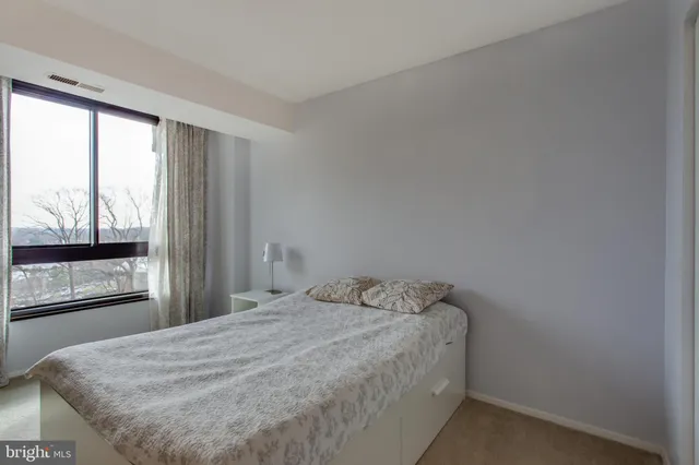 $3,000 | 1808 Old Meadow Road, Unit 1012, McLean, VA 22102