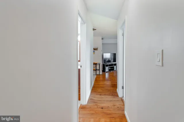 $3,000 | 1808 Old Meadow Road, Unit 1012, McLean, VA 22102