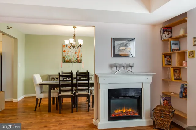 $3,000 | 1808 Old Meadow Road, Unit 1012, McLean, VA 22102