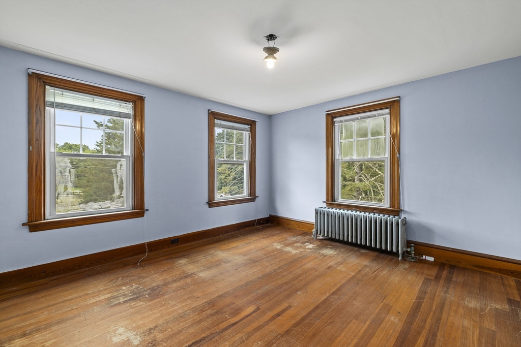 115 Britton Street Raynham, MA 02767 - Photo 14 of 31 Gallery Image 14