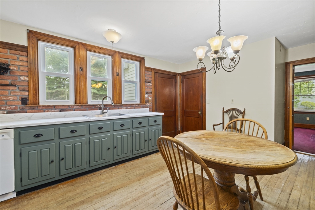 115 Britton Street Raynham, MA 02767 - Photo 2 of 31 Gallery Image 2