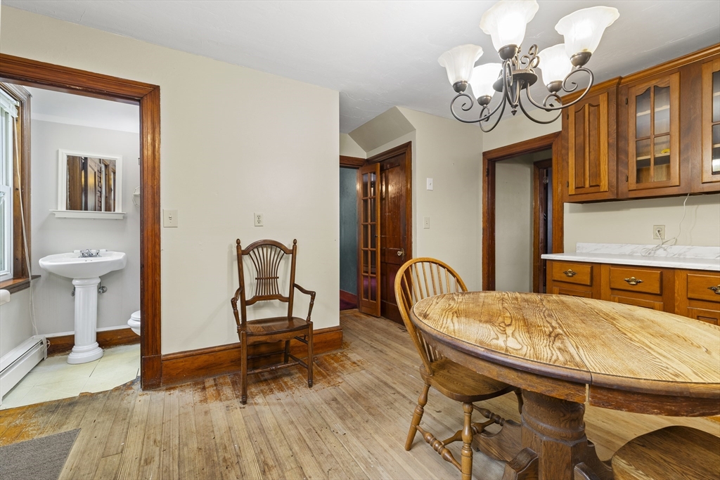 115 Britton Street Raynham, MA 02767 - Photo 6 of 31 Gallery Image 6