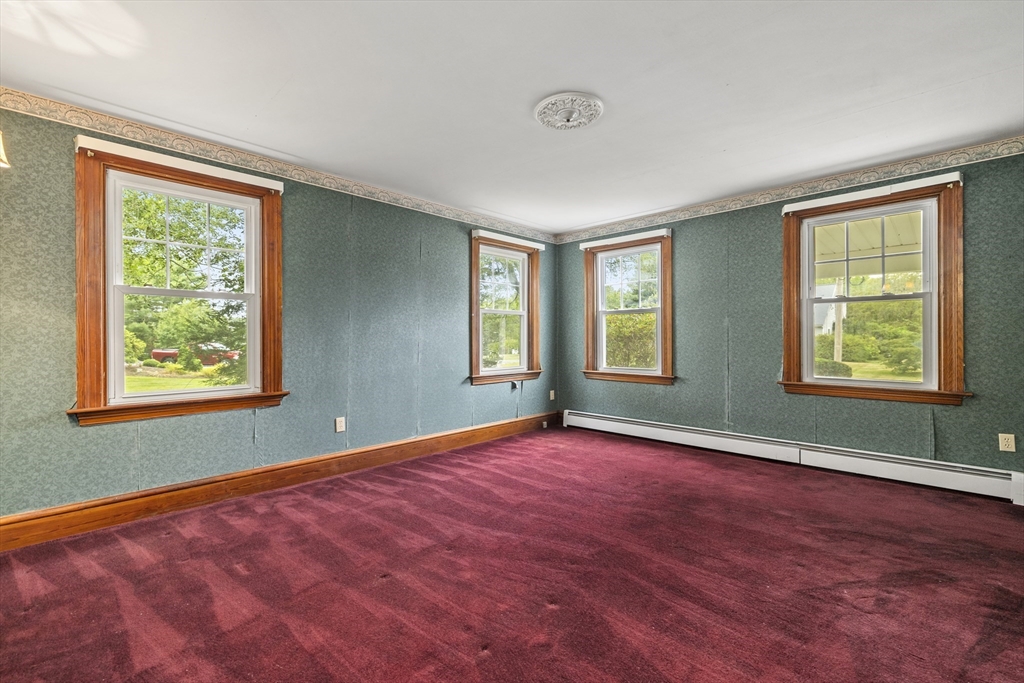 115 Britton Street Raynham, MA 02767 - Photo 10 of 31 Gallery Image 10