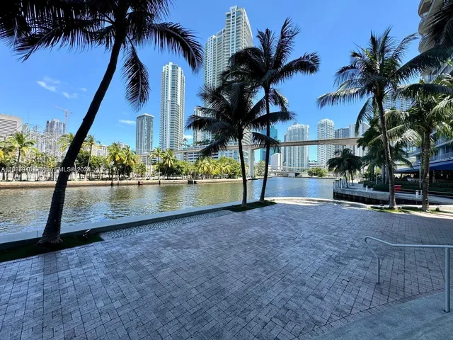 a view of three park with palm trees