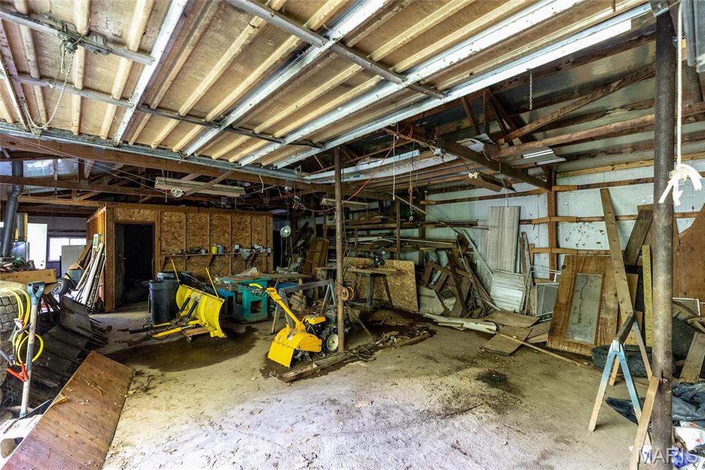 10160 Old Rte 66 Litchfield, IL 62056 - Photo 4 of 8 Gallery Image 4