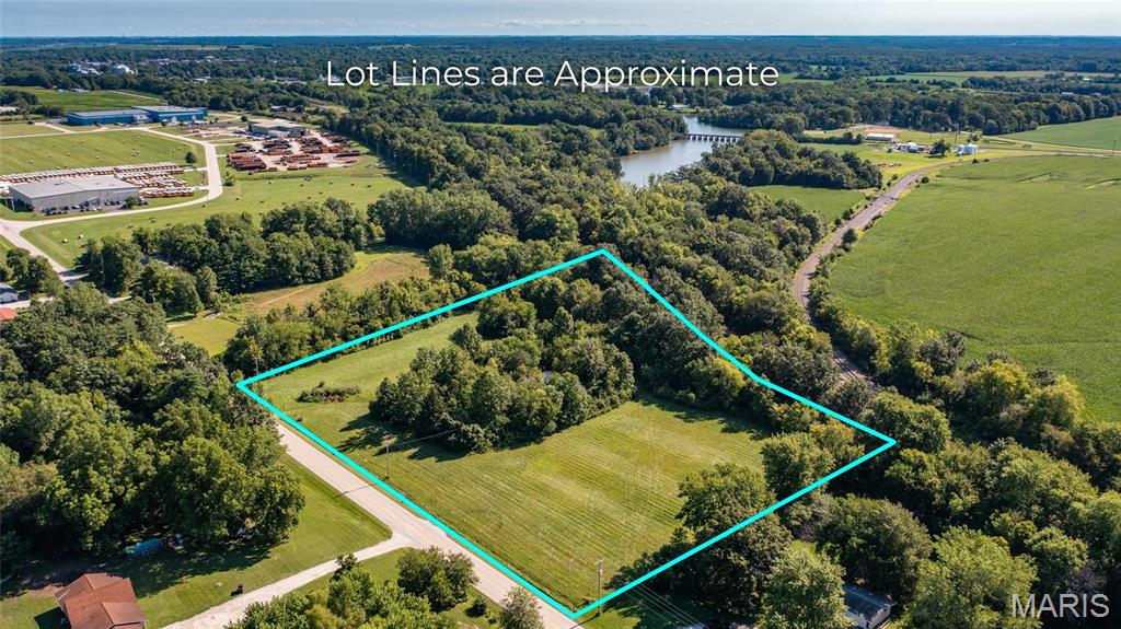 10160 Old Rte 66 Litchfield, IL 62056 - Photo 7 of 8 Gallery Image 7