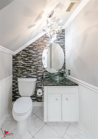 $218,500 | 3635 Greenacres Boulevard, Unit 350, Bossier City, LA 71111