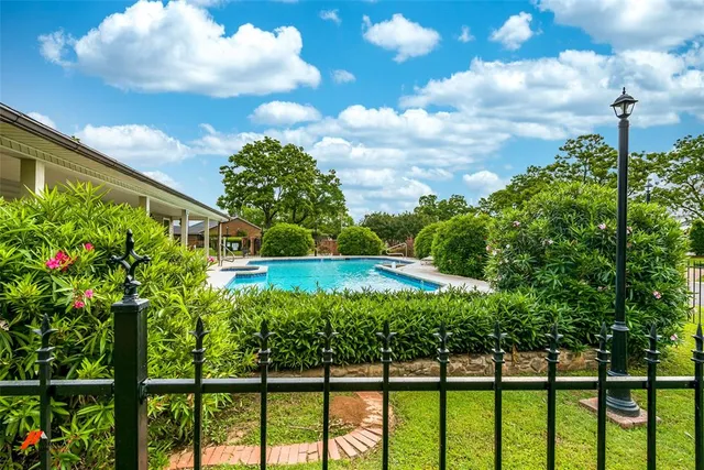 $218,500 | 3635 Greenacres Boulevard, Unit 350, Bossier City, LA 71111