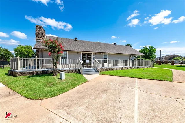 $218,500 | 3635 Greenacres Boulevard, Unit 350, Bossier City, LA 71111