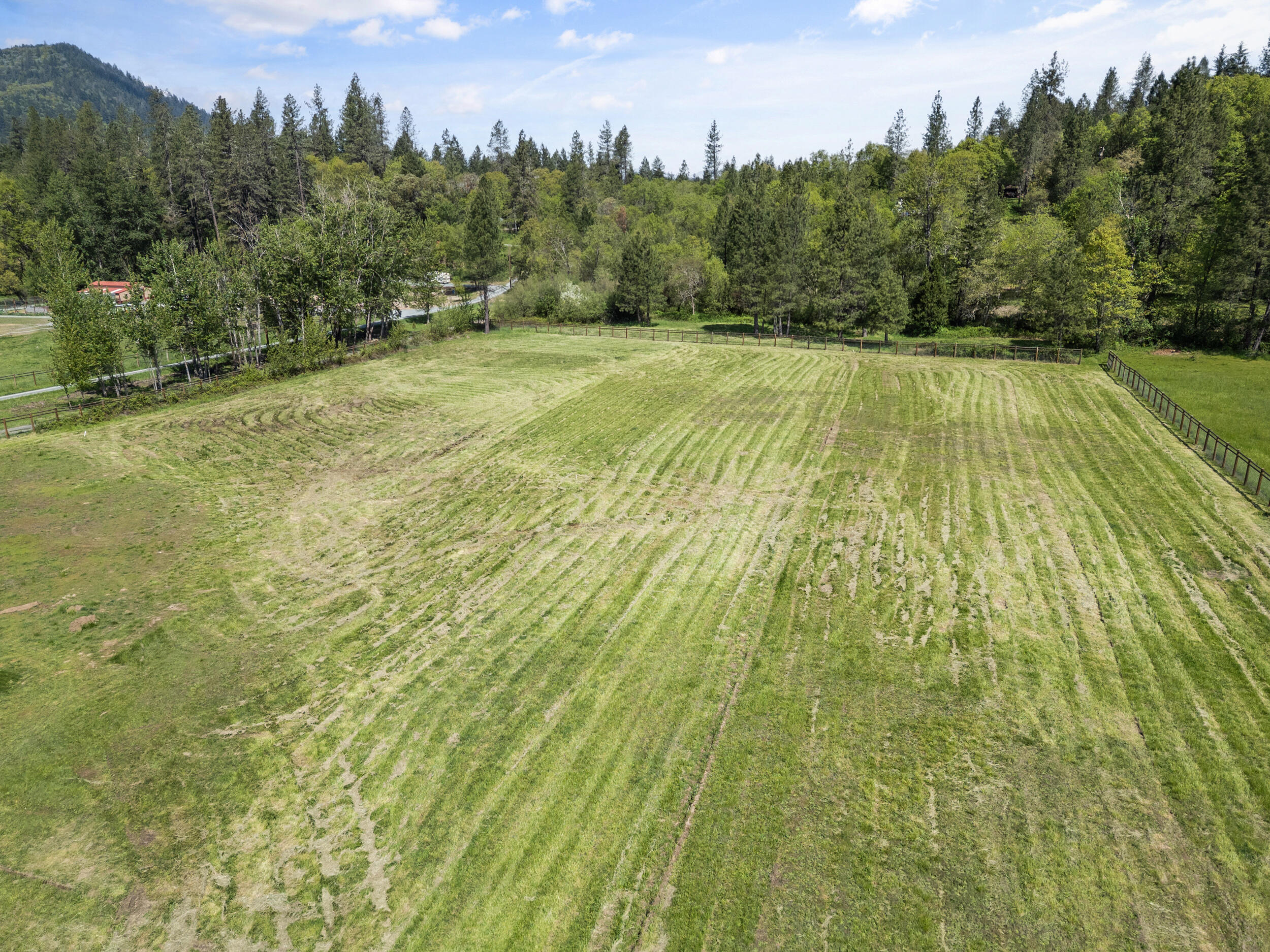 5802 Jerome Prairie Road Grants Pass, OR 97527 - Photo 52 of 60 54_5802 jerome prairie road - drone - 15