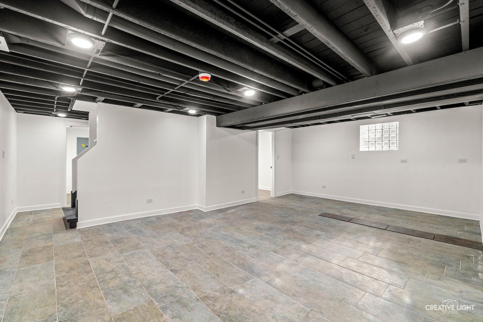 7724 South Chappel Avenue Chicago, IL 60649 - Photo 14 of 22 a view of empty room