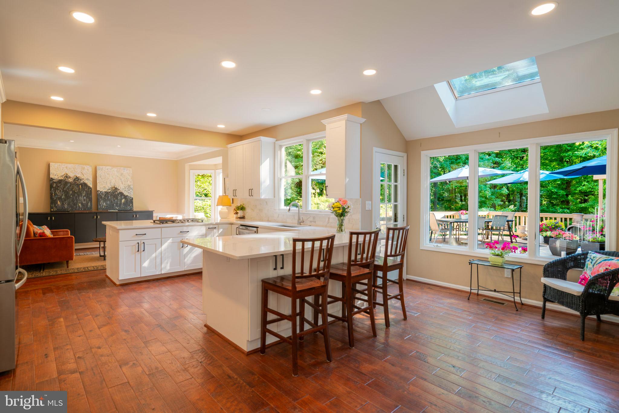 1308 Aldbury Way Reston, VA 20194 - Photo 14 of 84
