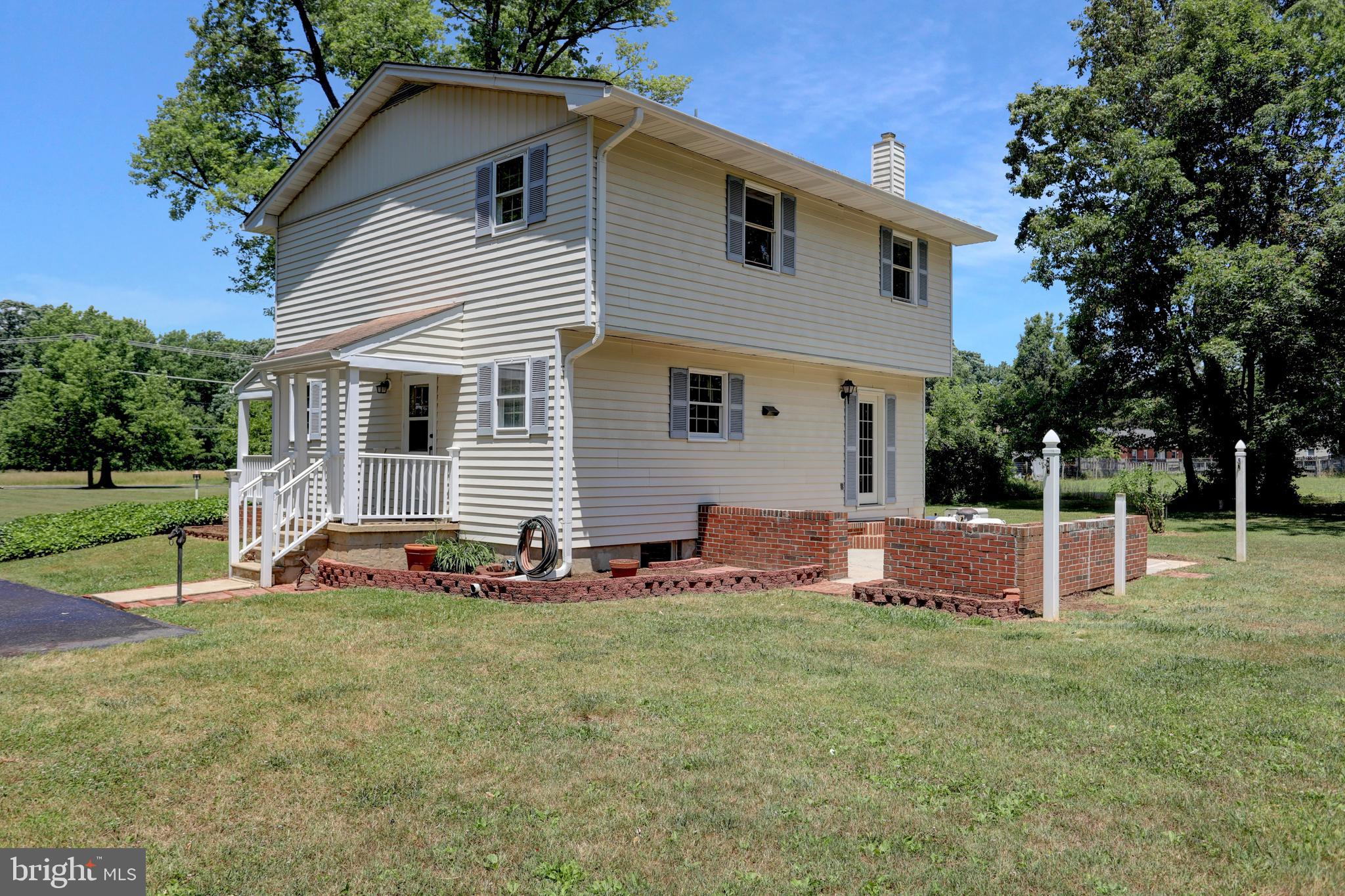 3733 Aldino Road Aberdeen, MD 21001 - Photo 29 of 40 Covered side entry