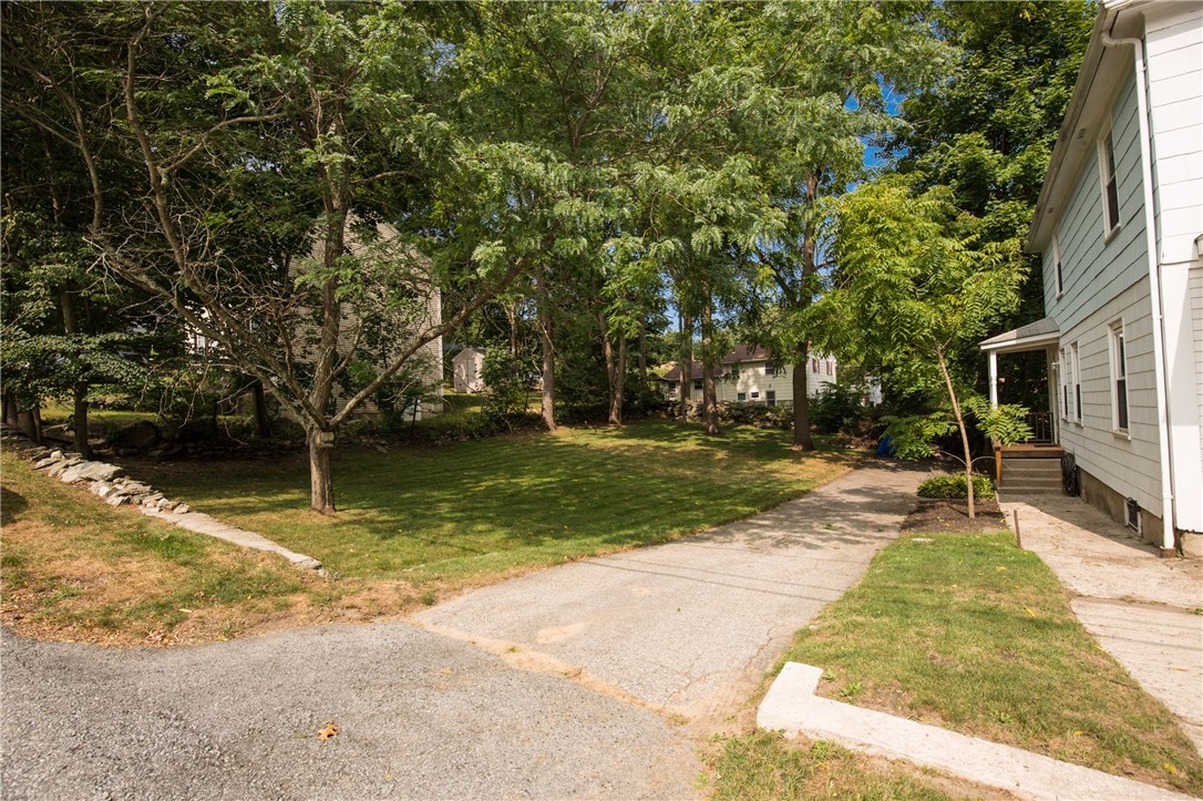 59 Warren Avenue Woonsocket, RI 02895 - Photo 3 of 50 Gallery Image 3